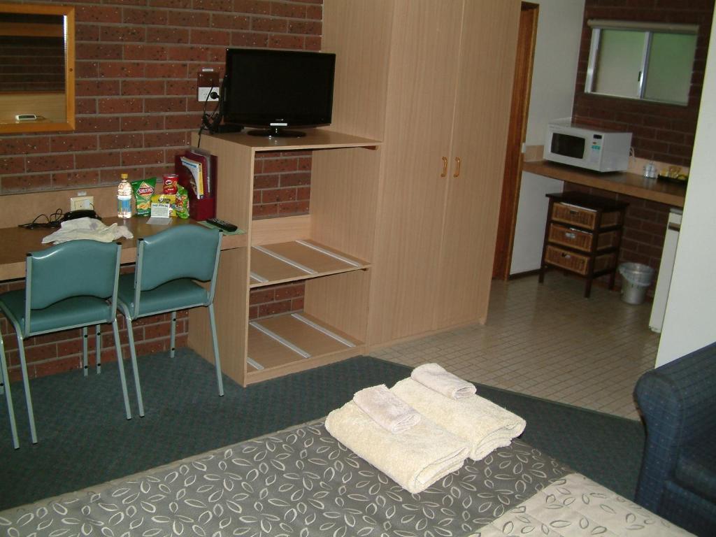 Bairnsdale Tanjil Motor Inn Экстерьер фото
