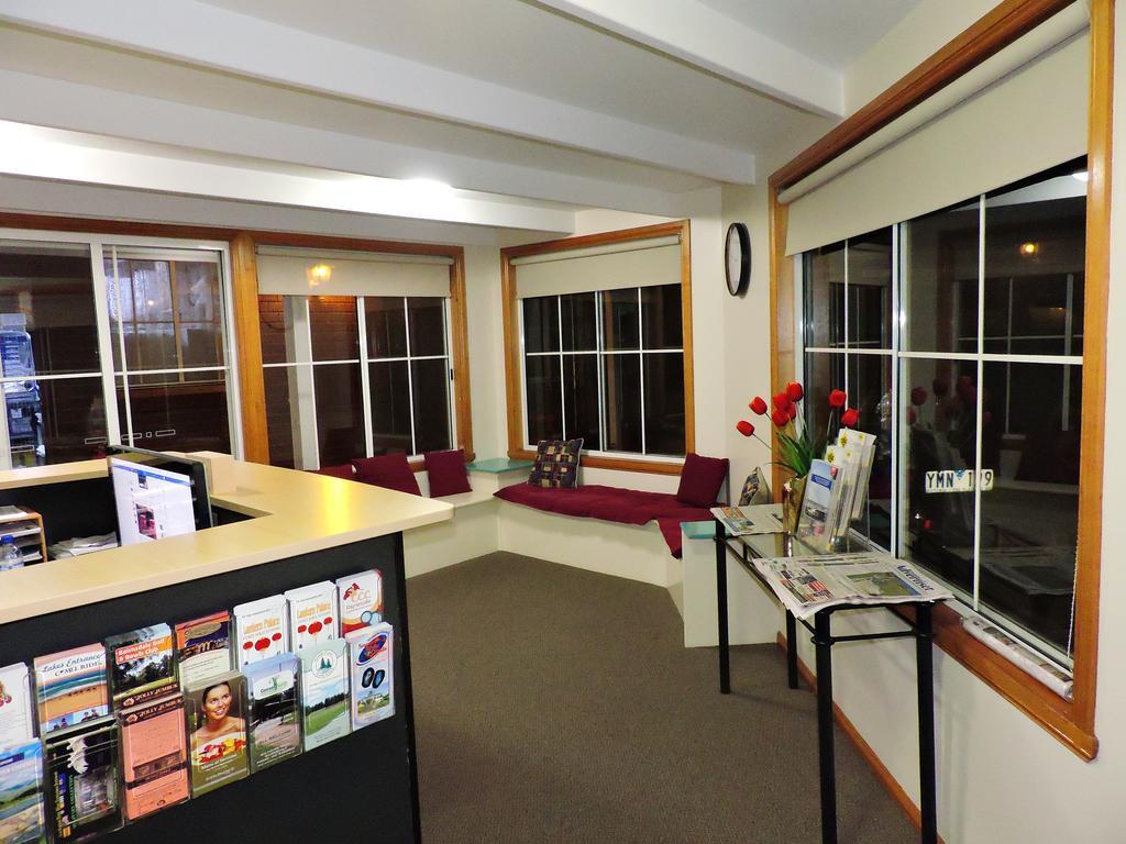 Bairnsdale Tanjil Motor Inn Экстерьер фото
